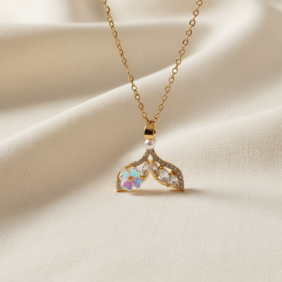 Whale Tail Pendant Necklace