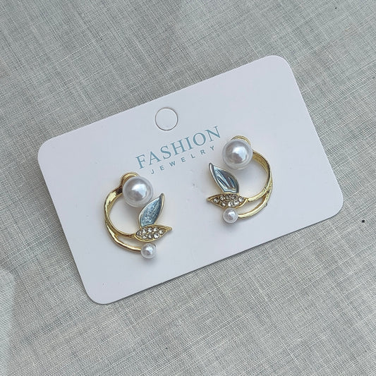 Leaf-Shape Pearl Stud Earrings
