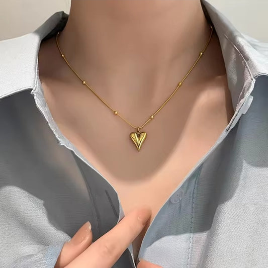 Gold Heart Pendant Necklace