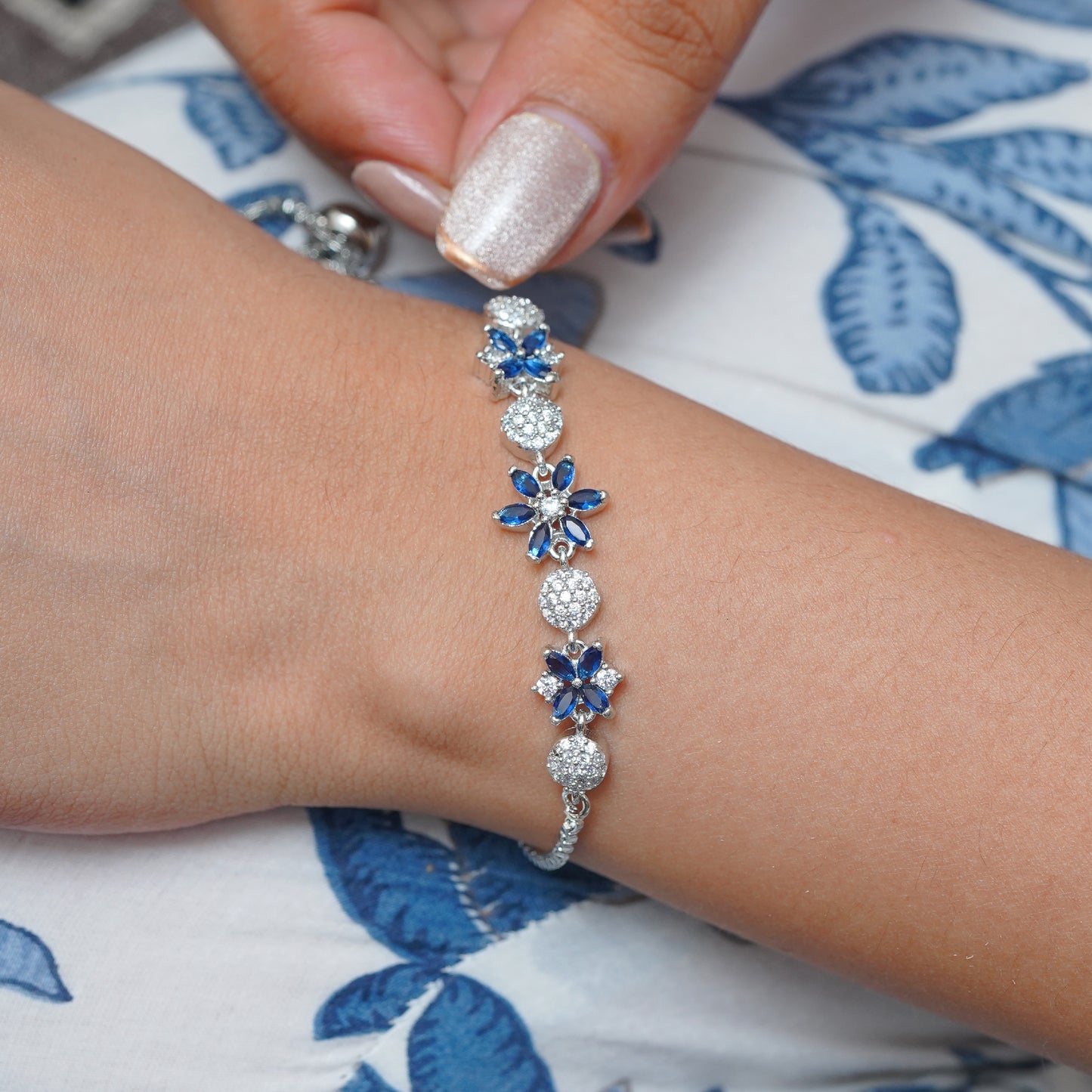 Floral Motif Tennis Bracelet