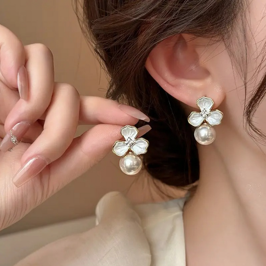 Flower Bow Stud Earring