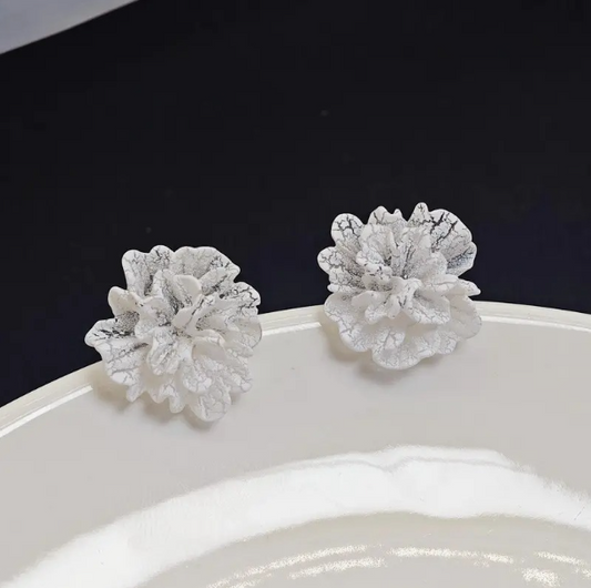 Simple Flower Stud Earring