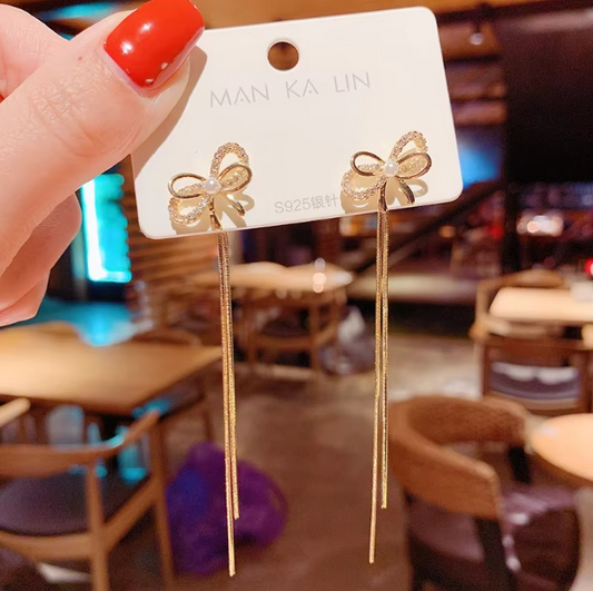 Bow Dangling Earring