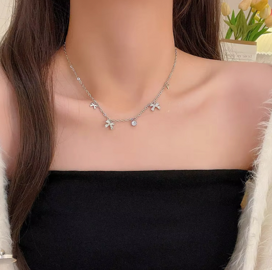 Bow Charms Necklace