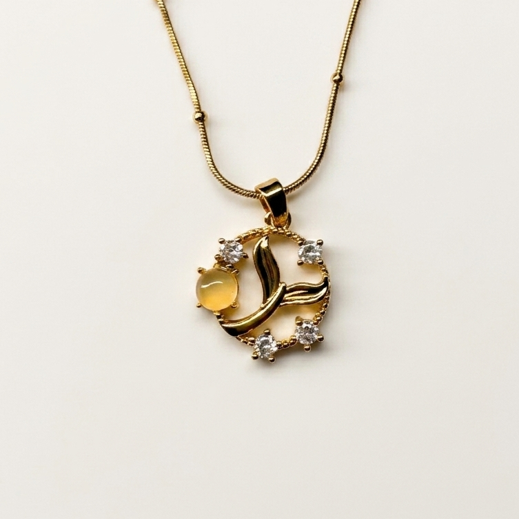 Statement Rose necklace