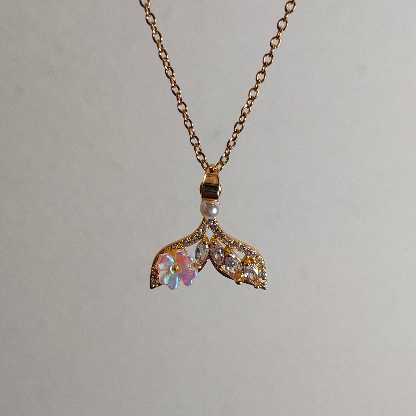 Whale Tail Pendant Necklace