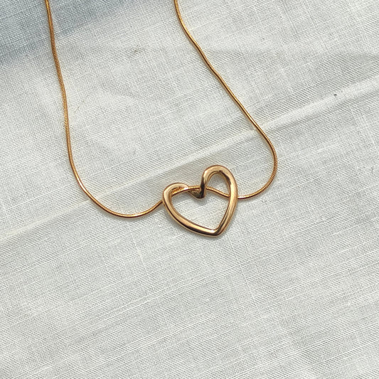 Hollow Heart Pendant Necklace
