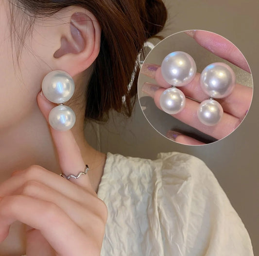 Double Pearl Stud Earrings