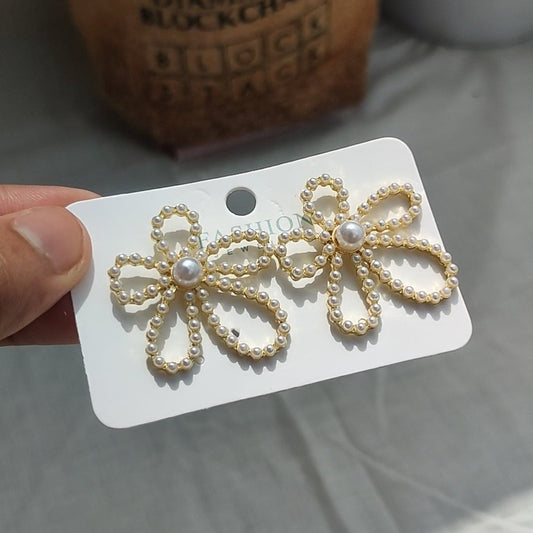Floral Pearl Stud Earrings