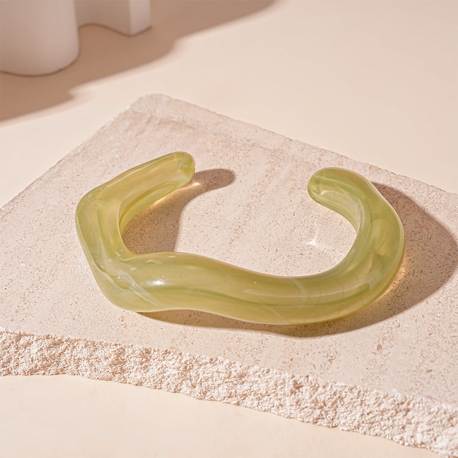 Acrylic Flexi Resin Cuff