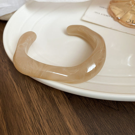 Acrylic Flexi Resin Cuff