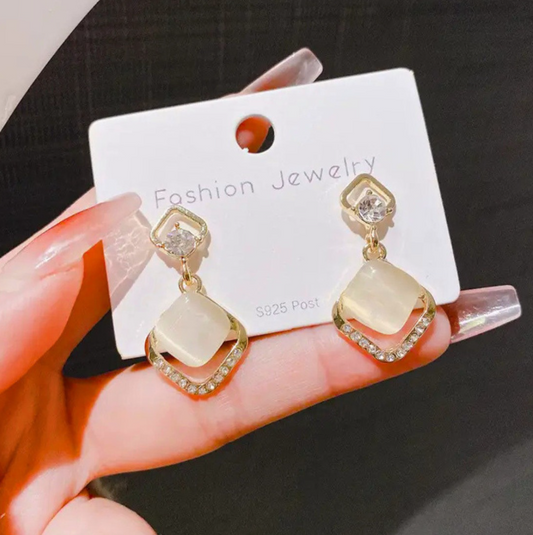 Square Pearl Bow Earring