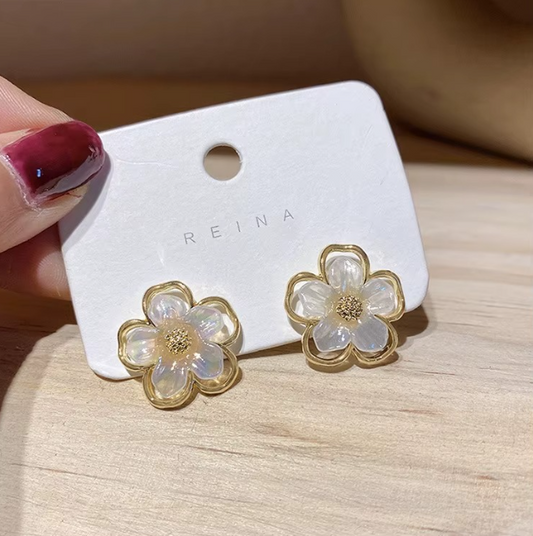 White Flower Earring