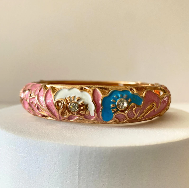 Noor Broad Enamel Bangle