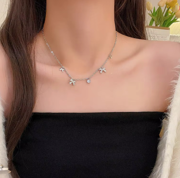 Bow Charms Necklace