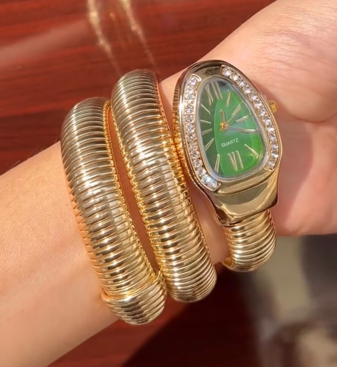 Aura Coil